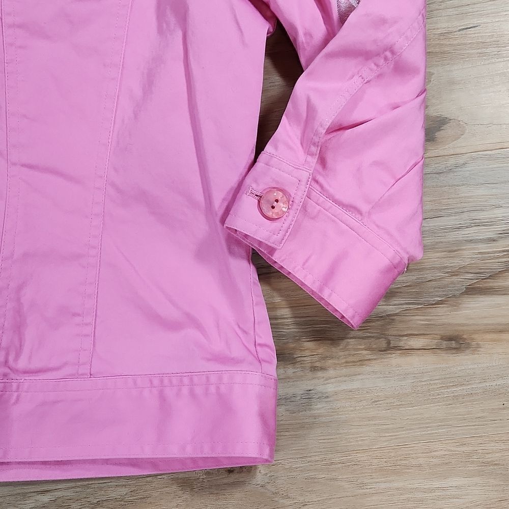 🔹️Pink Embroidered Floral Button Front Jacket Medium - Picture 7 of 10